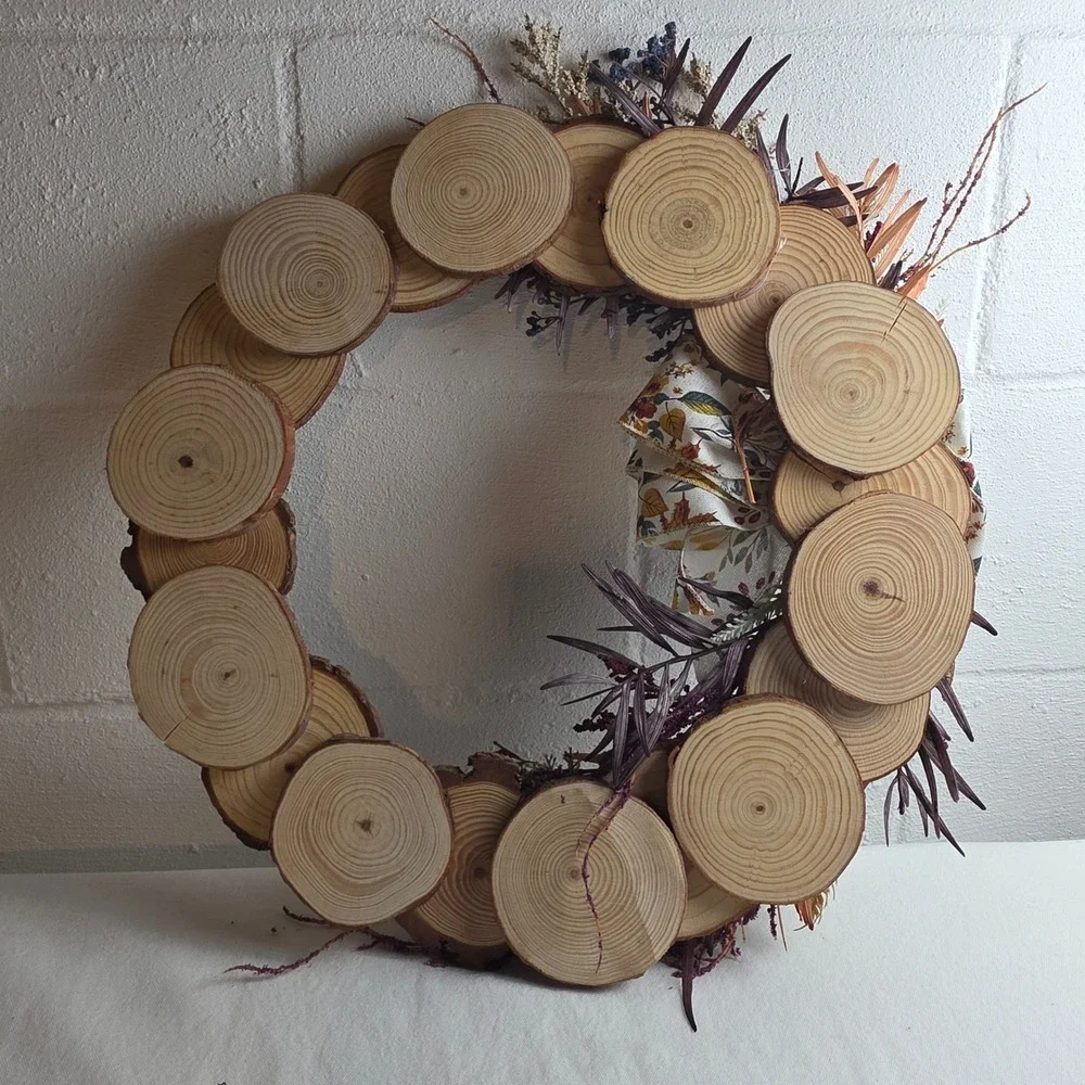 Rustic Fall Wood Slice Wreath with Dried Botanicals and Autumn Leaf Bow